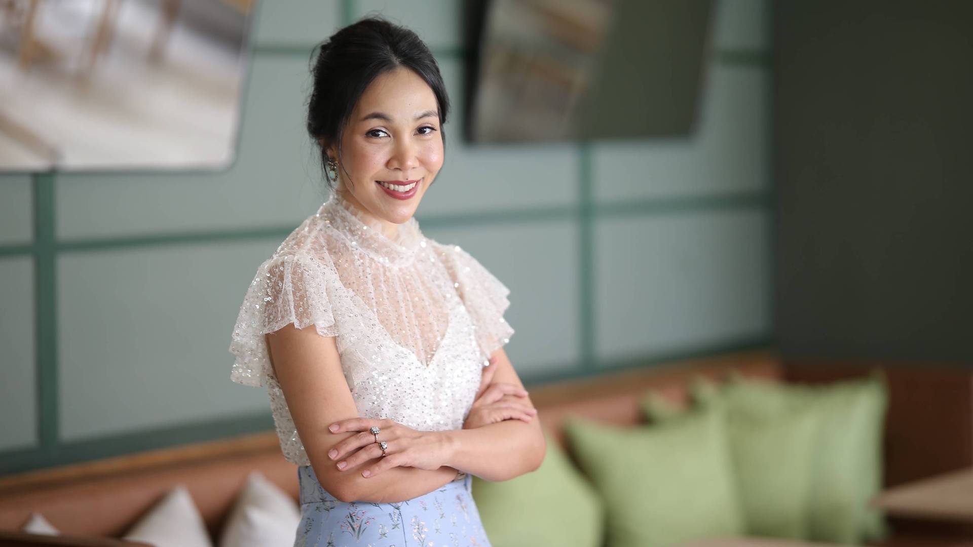 นางสาวสถิรวรรณ เอี่ยมอ่อง ผู้อำนวยการการตลาดกลุ่มผลิตภัณฑ์บำรุงผิวกายและผิวหน้า บริษัท ยูนิลีเวอร์ ไทย เทรดดิ้ง