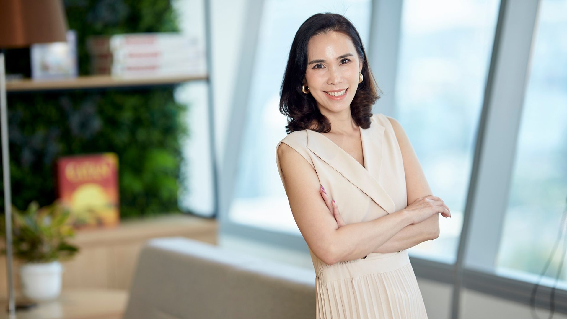 วรพักตร์ บรรเลงจิต รองประธานกรรมการบริหารการตลาดผลิตภัณฑ์ในครัวเรือน กลุ่มบริษัท ยูนิลีเวอร์ ประเทศไทย ผู้บริหารหญิงในออฟฟิศ