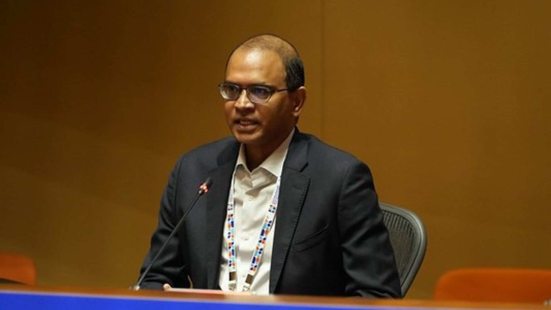 นายวิเวกอนันต์ ซิสท์ลา ผู้อำนวยการฝ่ายงานวิจัยและพัฒนาผลิตภัณท์ความงามและสุขภาพภาคพื้นอาเซียน ยูนิลีเวอร์ ในงาน Responsible Business and Human Rights Forum 2024